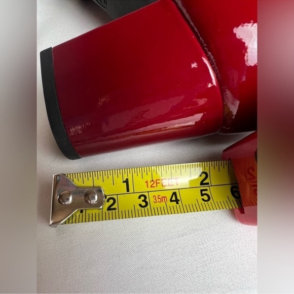 Michael Kors Red Patent Leather Flex Pumps | Size 6.5 | Logo Heels - Picture 6 of 8